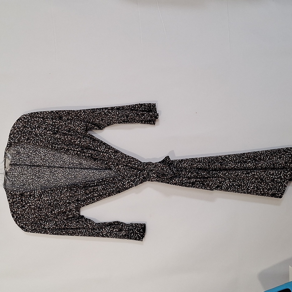 Ripe Maternity L wrap Dress